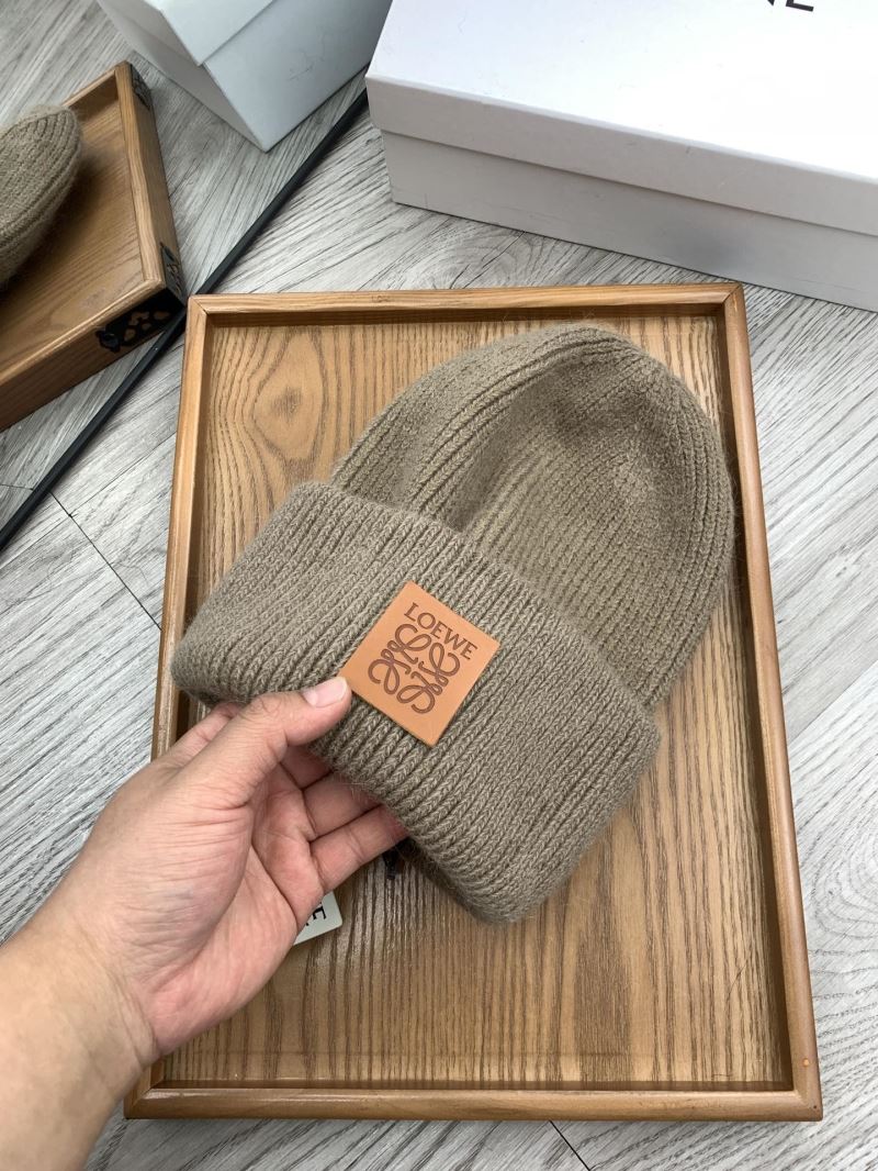 Loewe Caps